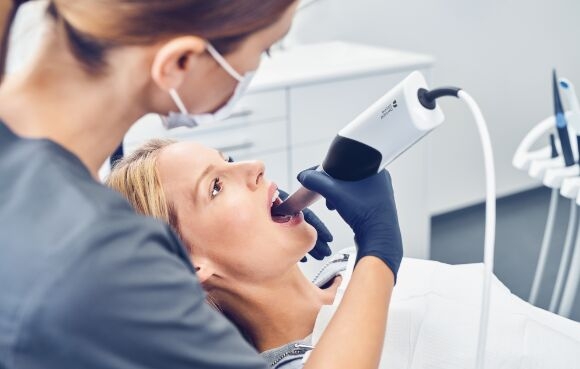 intraoral scanning for dental implants