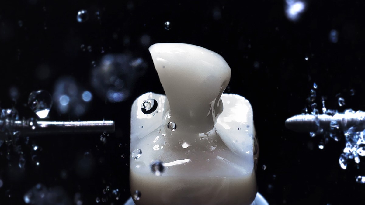 Wet and Dry Milling and Wet Grinding in CEREC Primemill