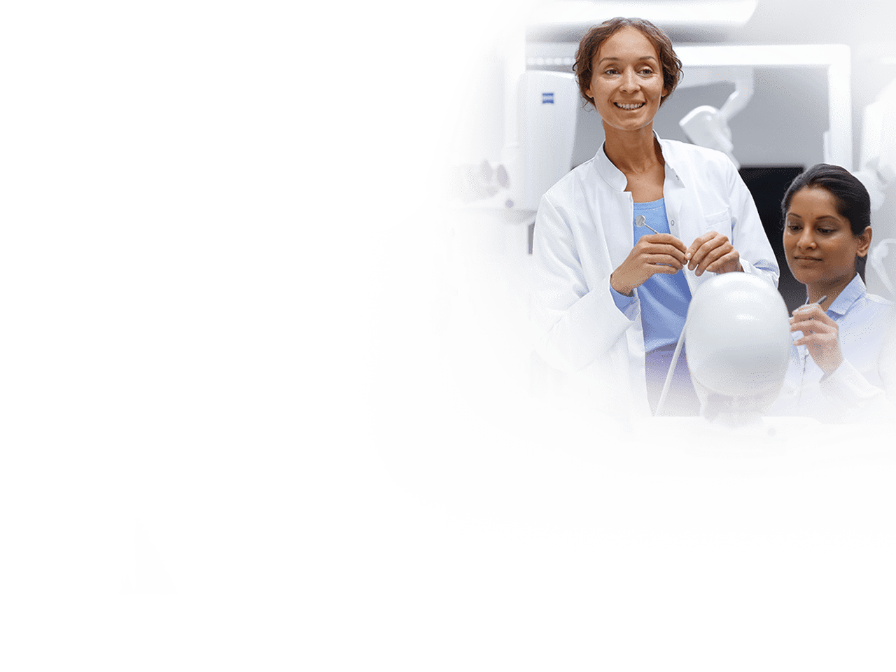 ACAD-Image-promocard-woman-dentist-academy.png