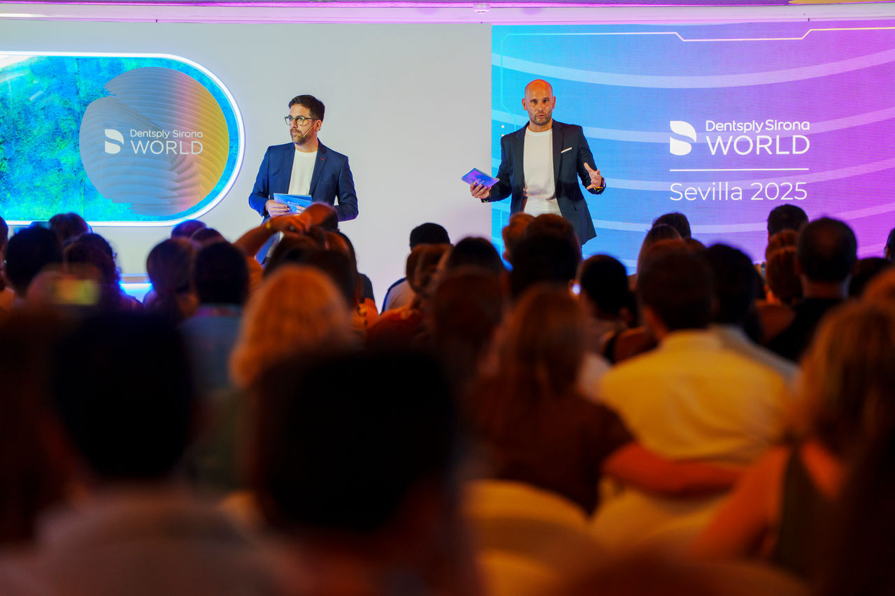 Sevilla 19 y 20/09/2025 Dentsply Sirona World
FOTO: Pepo Herrera
www.pepoherrera.com
IG: @pepo_herrera