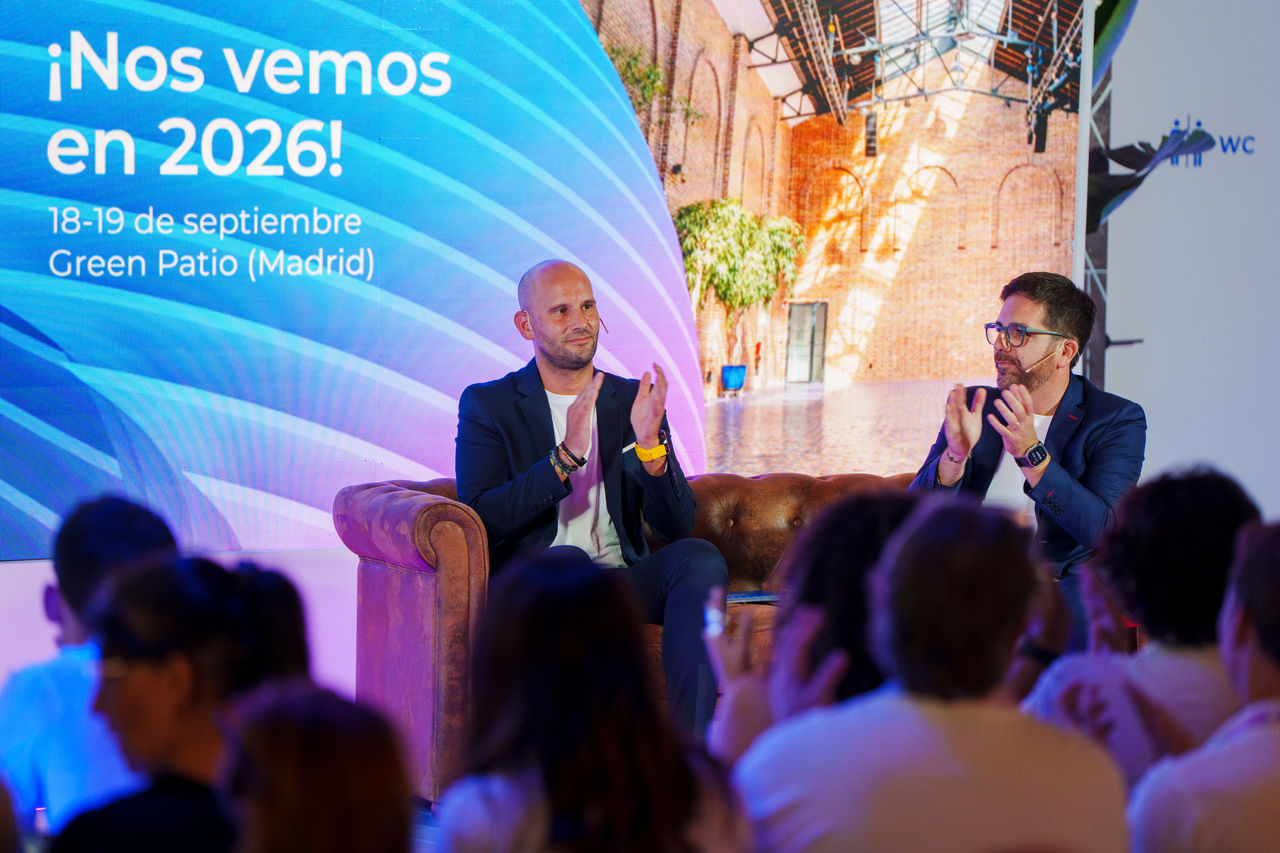 Sevilla 19 y 20/09/2025 Dentsply Sirona World
FOTO: Pepo Herrera
www.pepoherrera.com
IG: @pepo_herrera