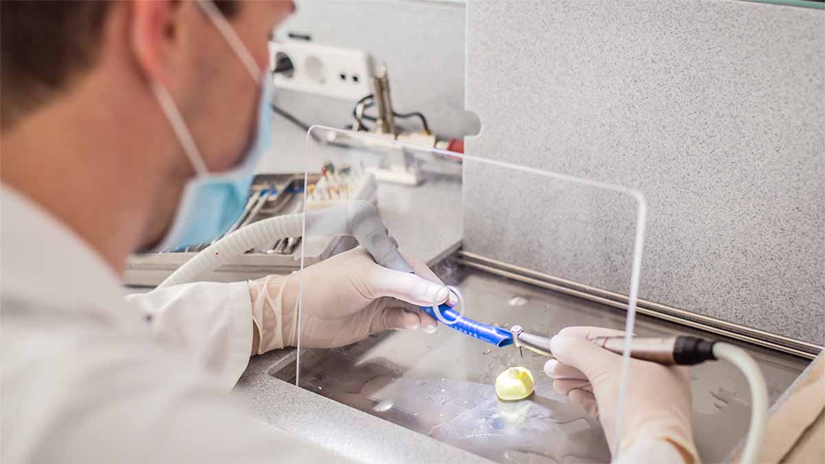 Meulage humide sur SimUnit