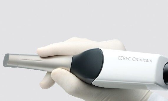 CEREC Omnicam intraoral scanner